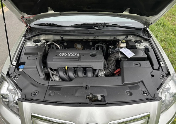 Toyota Avensis cena 19500 przebieg: 83282, rok produkcji 2007 z Mirsk małe 742